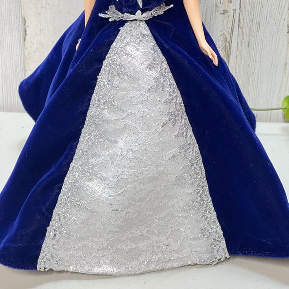 Barbie Millennium Keepsake Special Edition Happy New Year 2000 - Picture 4 of 7